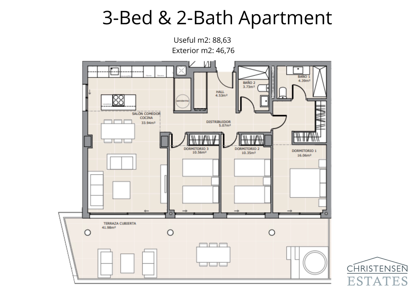 Een ruime woning met drie slaapkamers en een breed terras dat toegankelijk is vanuit de hoofdwonruimte, wat voldoende ruimte biedt voor gezinnen.