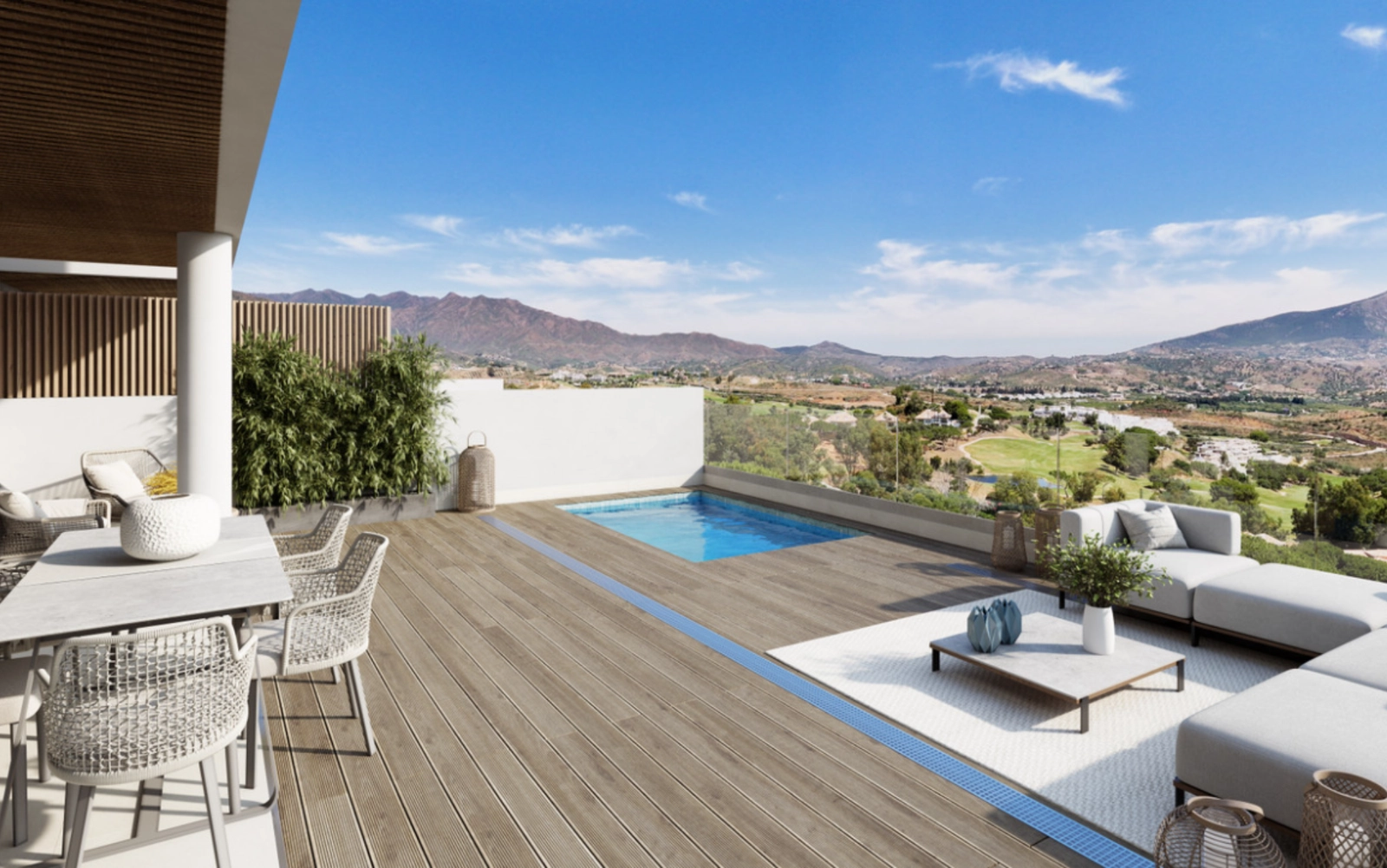 Een prachtig privé dakterras met een zwembad en panoramisch uitzicht over de bergen van Mijas en de golfbaan.
