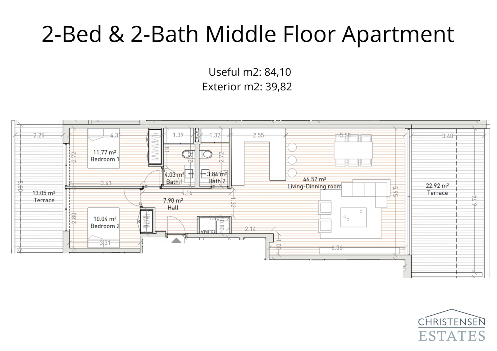 De plattegrond van dit appartement op de middelste verdieping met twee slaapkamers benadrukt het efficiënte ruimtegebruik, overvloedig natuurlijk licht en twee aparte terrassen om van het uitzicht te genieten.