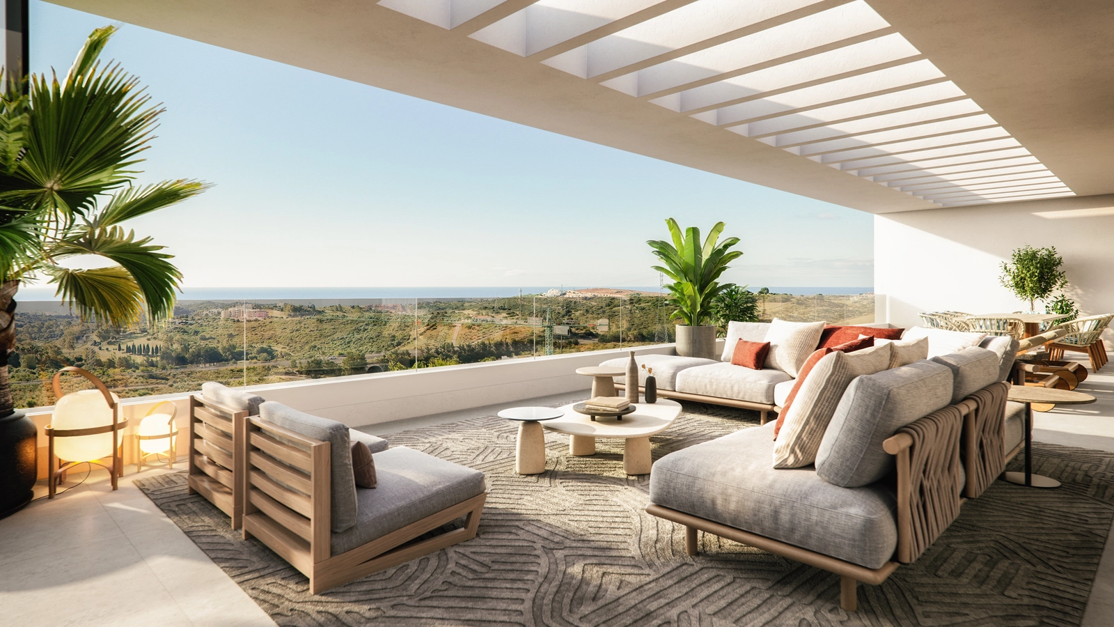 Ruime privéterrassen bieden een panoramisch uitzicht op de Mediterrane kustlijn.